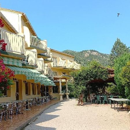 Hotel Sous L'Olivier Buis-les-Baronnies Buitenkant foto